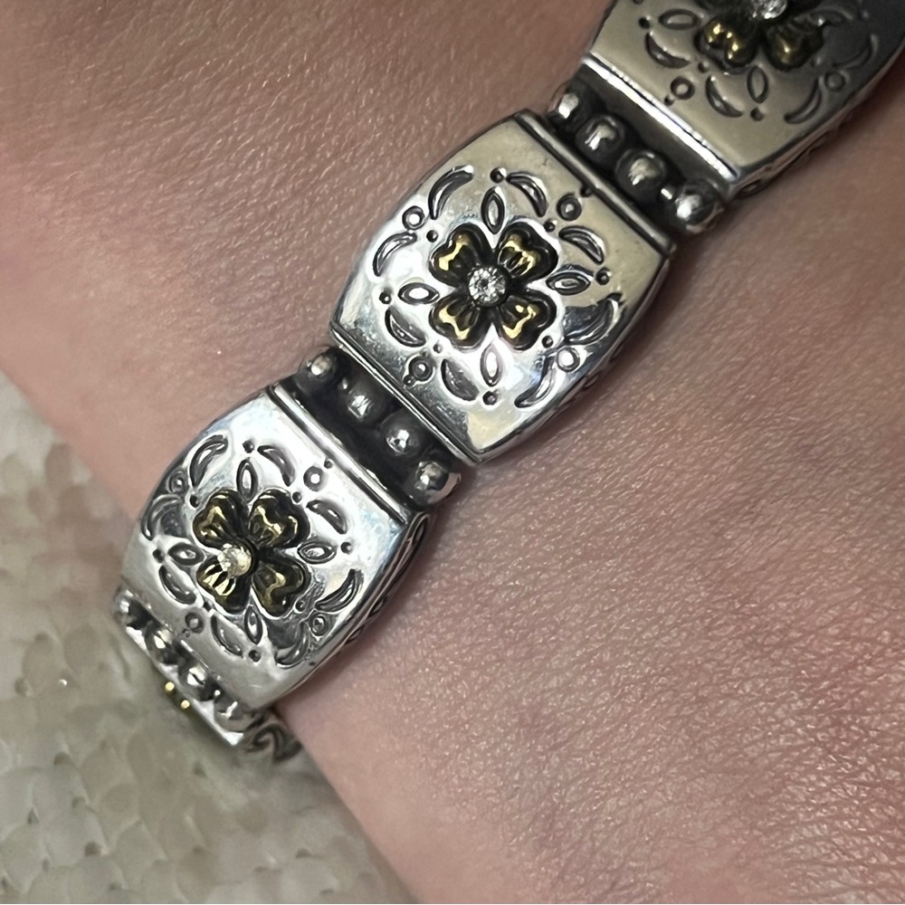 Elegant Silver and Gold Floral Brighton bracelet